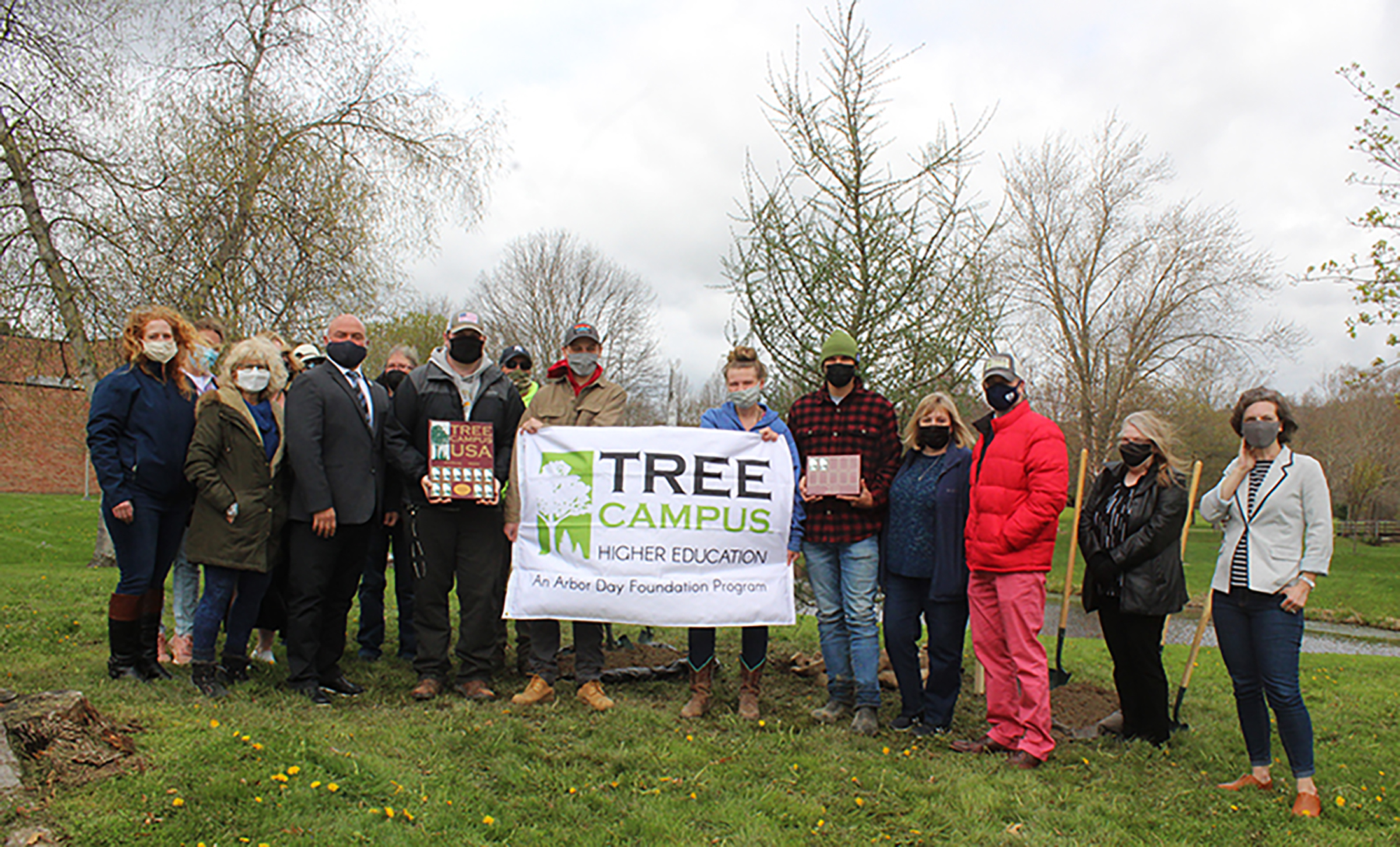 JCC plants five trees to celebrate Arbor Day | News, Sports, Jobs - Vimarsana News